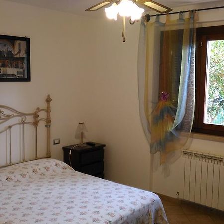 Villa San Nicola B&B Follonica Oda fotoğraf