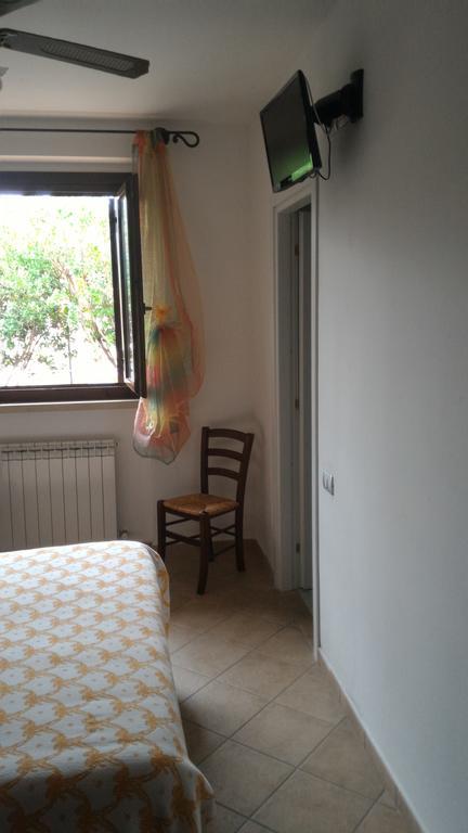Villa San Nicola B&B Follonica Oda fotoğraf
